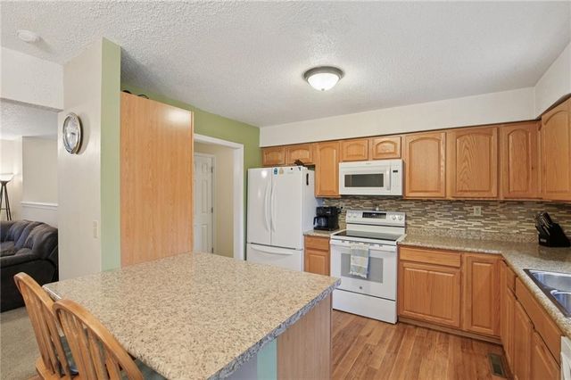 35 SE 240 Road, Warrensburg, MO 64093