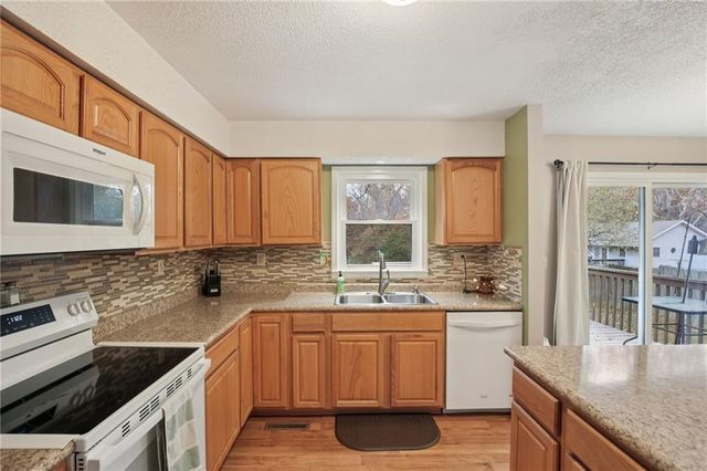 35 SE 240 Road, Warrensburg, MO 64093