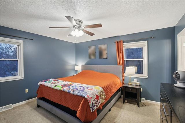 35 SE 240 Road, Warrensburg, MO 64093