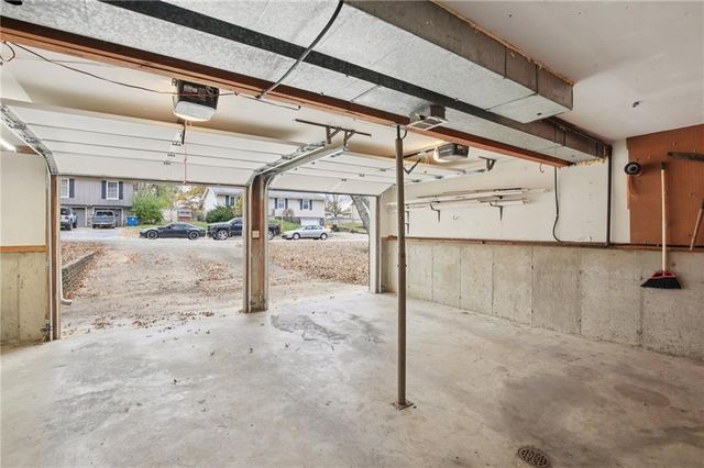 35 SE 240 Road, Warrensburg, MO 64093