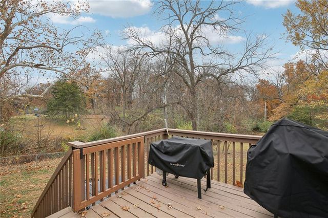 35 SE 240 Road, Warrensburg, MO 64093