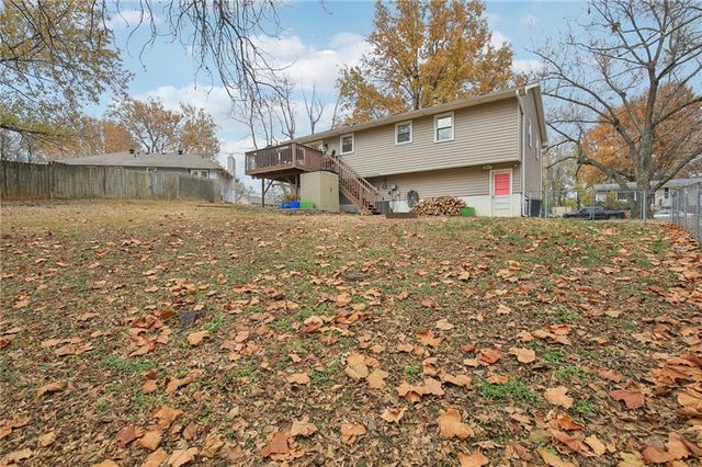35 SE 240 Road, Warrensburg, MO 64093