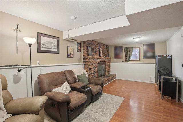 35 SE 240 Road, Warrensburg, MO 64093