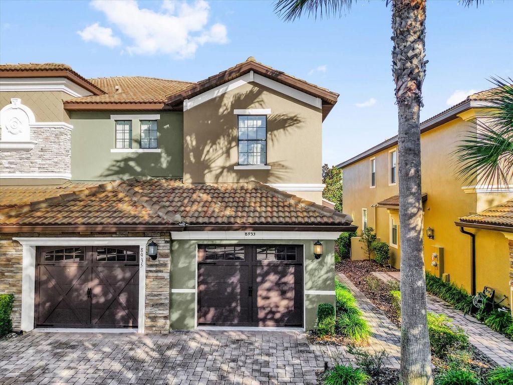 Image 1 of property listing at 8933 AZALEA SANDS LANE 8933, Davenport, FL 33896