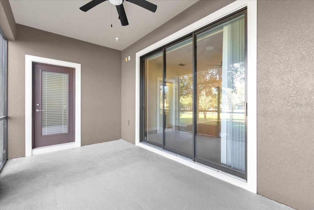 Image 24 of property listing at 8933 AZALEA SANDS LANE 8933, Davenport, FL 33896