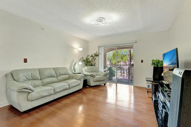 5550 NW 61st Street 516, Coconut Creek, FL 33073