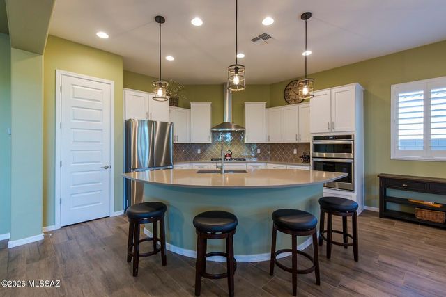 6891 W Cliff Spring Trail, Marana, AZ 85658