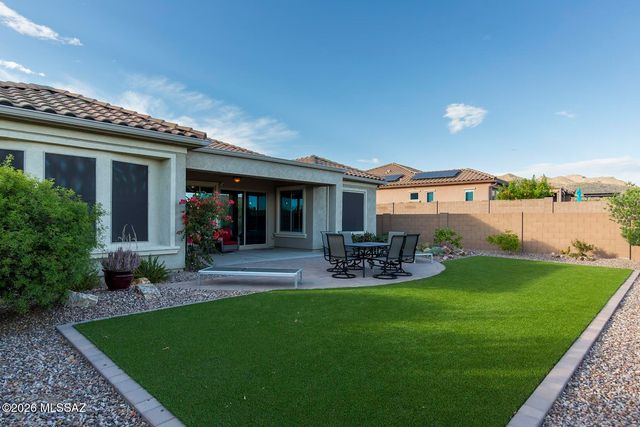 6891 W Cliff Spring Trail, Marana, AZ 85658