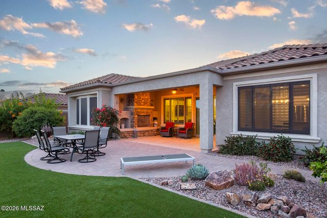 6891 W Cliff Spring Trail, Marana, AZ 85658