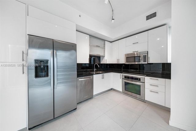60 SW 13th Street 2600, Miami, FL 33130