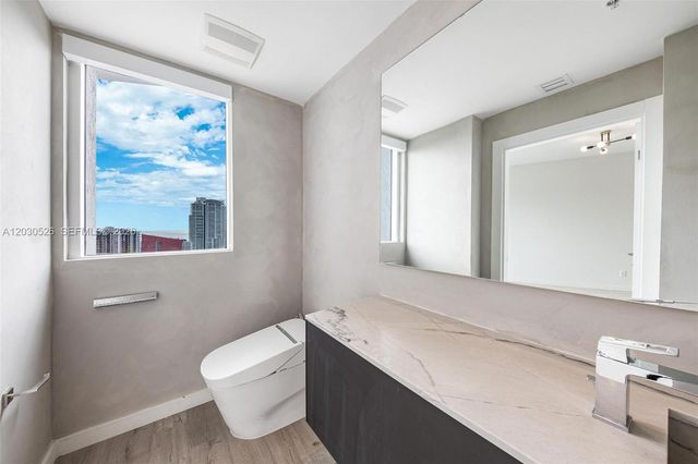 60 SW 13th Street 2600, Miami, FL 33130