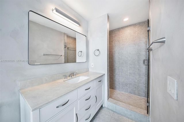 60 SW 13th Street 2600, Miami, FL 33130