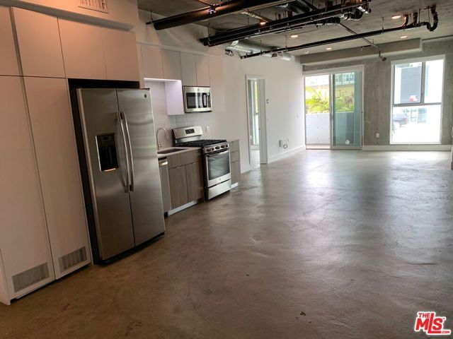 4210 Del Rey Avenue 301, Marina Del Rey, CA 90292
