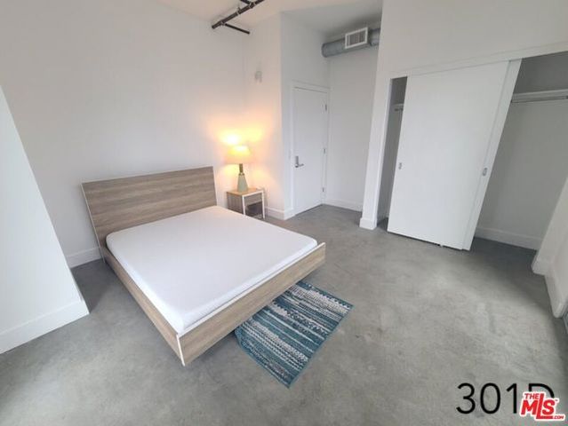 4210 Del Rey Avenue 301, Marina Del Rey, CA 90292