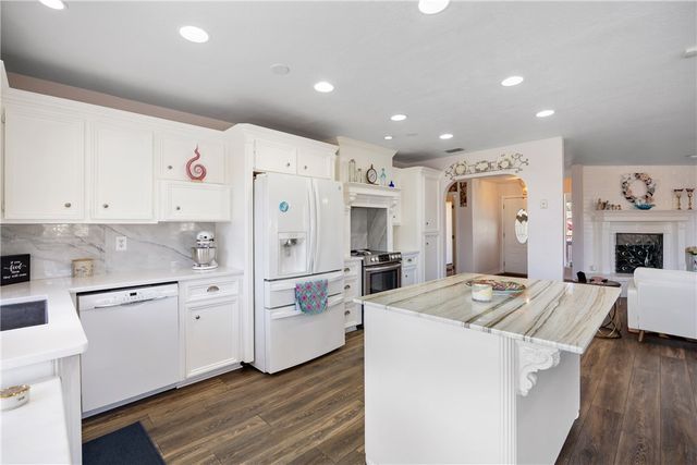 3237 Bimini Dr, Corpus Christi, TX 78418