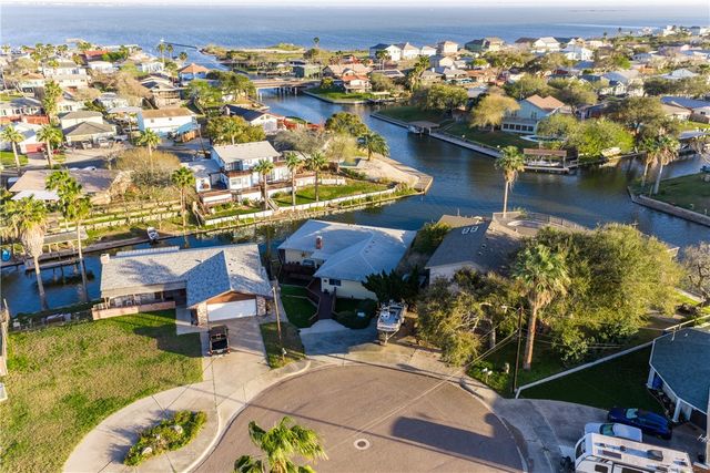 3237 Bimini Dr, Corpus Christi, TX 78418