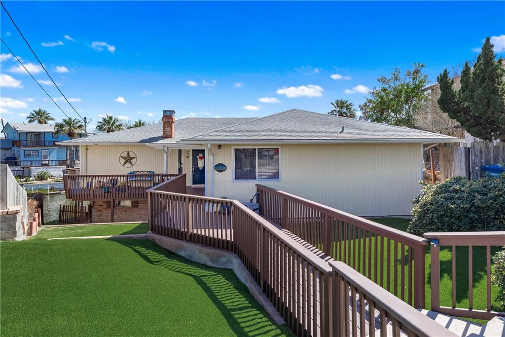 3237 Bimini Dr, Corpus Christi, TX 78418