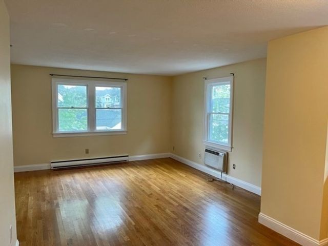 18 Germain Ave 1, Quincy, MA 02169