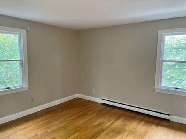 18 Germain Ave 1, Quincy, MA 02169