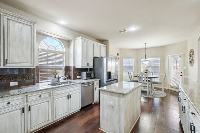 4720 Barn Owl Trail, Grand Prairie, TX 75052