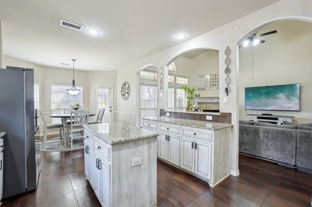 4720 Barn Owl Trail, Grand Prairie, TX 75052