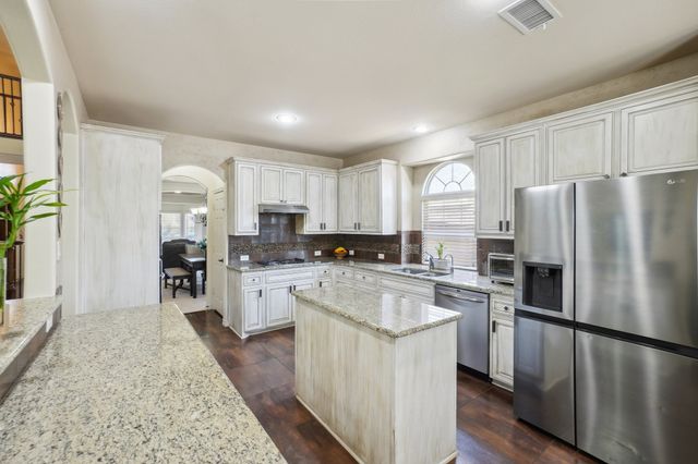 4720 Barn Owl Trail, Grand Prairie, TX 75052