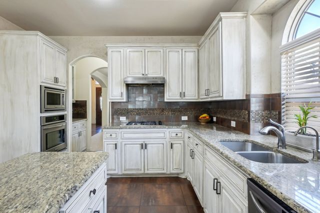 4720 Barn Owl Trail, Grand Prairie, TX 75052