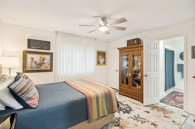 2201 Carmel Drive, Carrollton, TX 75006