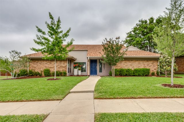 2201 Carmel Drive, Carrollton, TX 75006