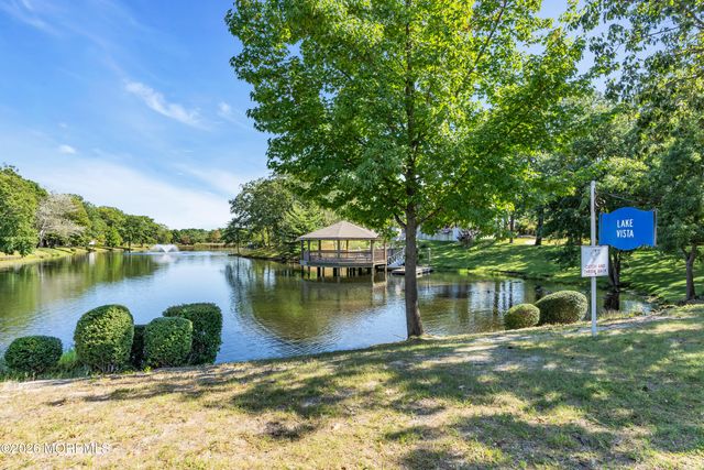 915 Dumbarton Drive A, Lakewood, NJ 08701