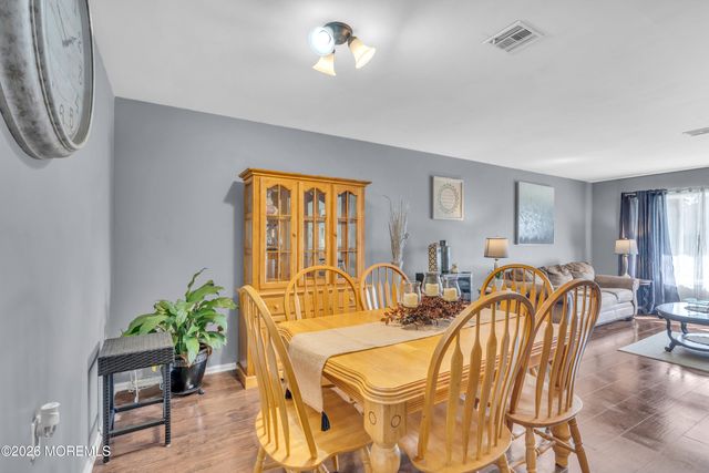 915 Dumbarton Drive A, Lakewood, NJ 08701