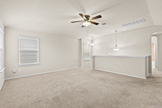 6919 Quantum Loop, San Antonio, TX 78252