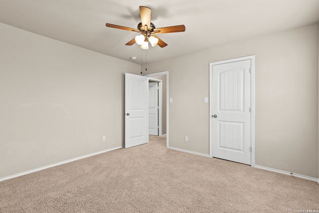 6919 Quantum Loop, San Antonio, TX 78252