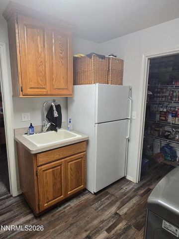 3220 Brookside Circle, Fallon, NV 89406