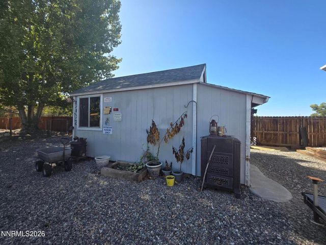 3220 Brookside Circle, Fallon, NV 89406