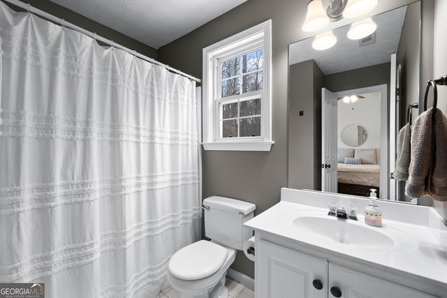 100 Sycamore Way, Sharpsburg, GA 30277