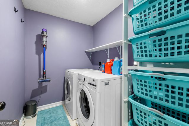 100 Sycamore Way, Sharpsburg, GA 30277