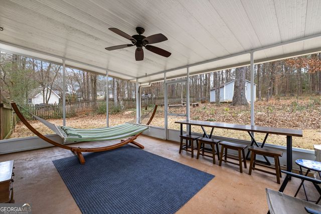 100 Sycamore Way, Sharpsburg, GA 30277