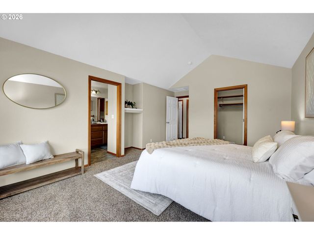 3240 CINDY St, Eugene, OR 97404