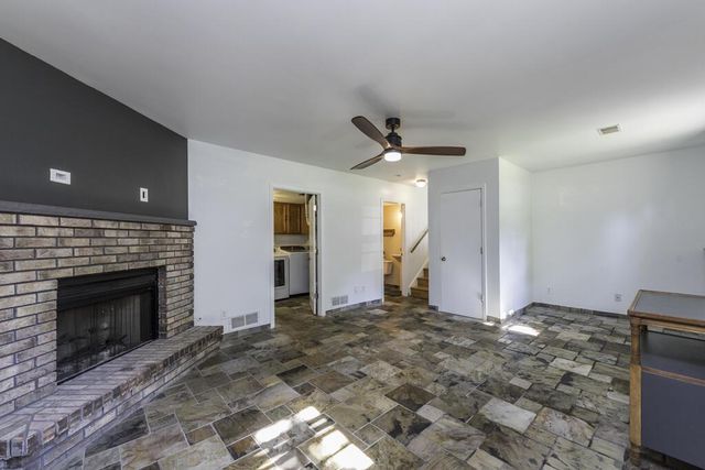 11211 8th AVENUE, Pleasant Prairie, WI 53158