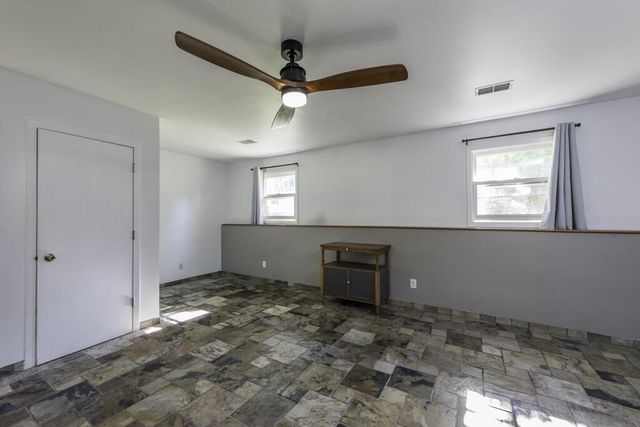 11211 8th AVENUE, Pleasant Prairie, WI 53158