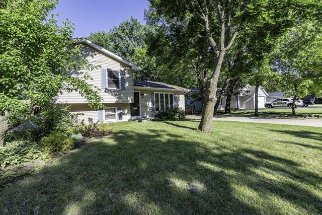 11211 8th AVENUE, Pleasant Prairie, WI 53158