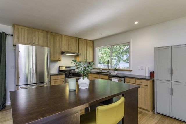 11211 8th AVENUE, Pleasant Prairie, WI 53158