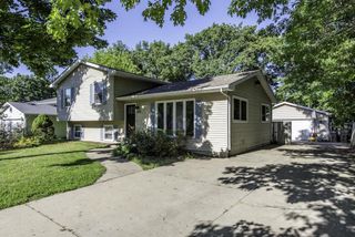 11211 8th AVENUE, Pleasant Prairie, WI 53158