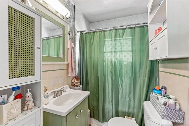 3208 15th Avenue S, Seattle, WA 98144
