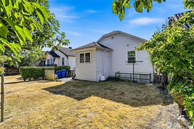 3208 15th Avenue S, Seattle, WA 98144