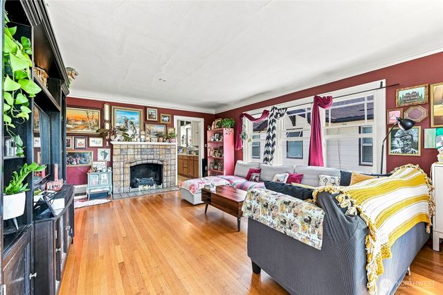 3208 15th Avenue S, Seattle, WA 98144