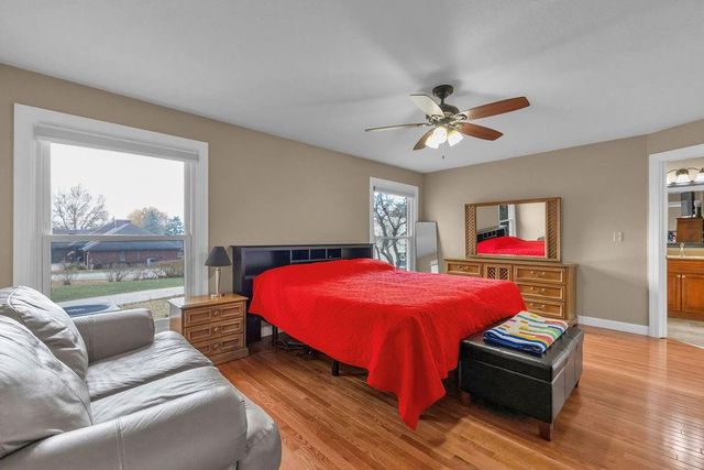 2100 NE 85th Road, St Joseph, MO 64507