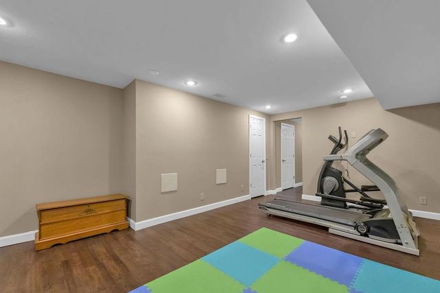 2100 NE 85th Road, St Joseph, MO 64507