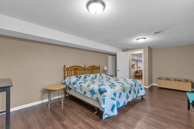 2100 NE 85th Road, St Joseph, MO 64507